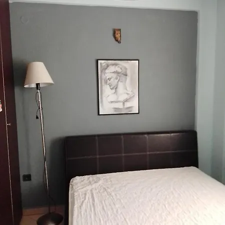 Lejlighed Touzla Ofrínion